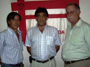 Los candidatos a Alcaldes con Hermógenes